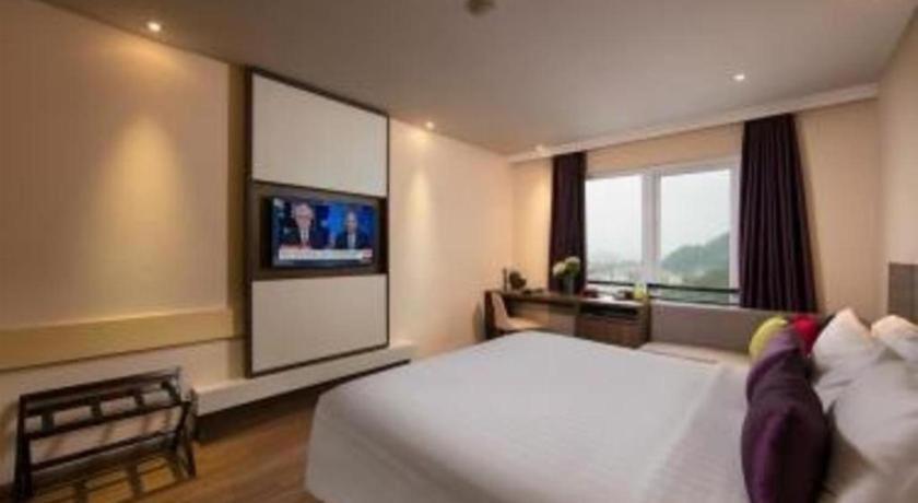 Halong Pearl Hotel Ha Long Buitenkant foto