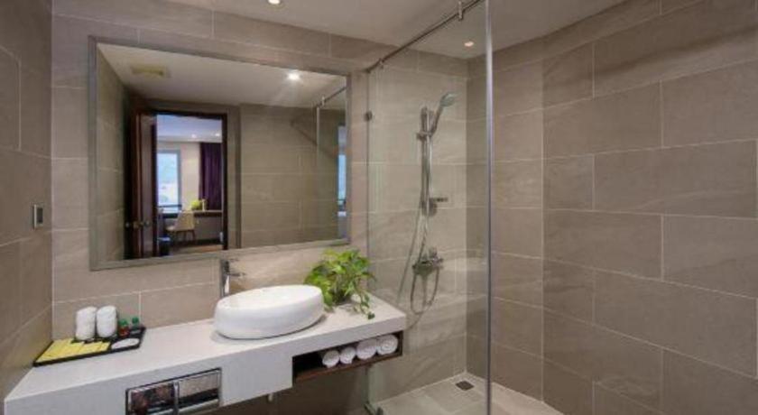 Halong Pearl Hotel Ha Long Buitenkant foto